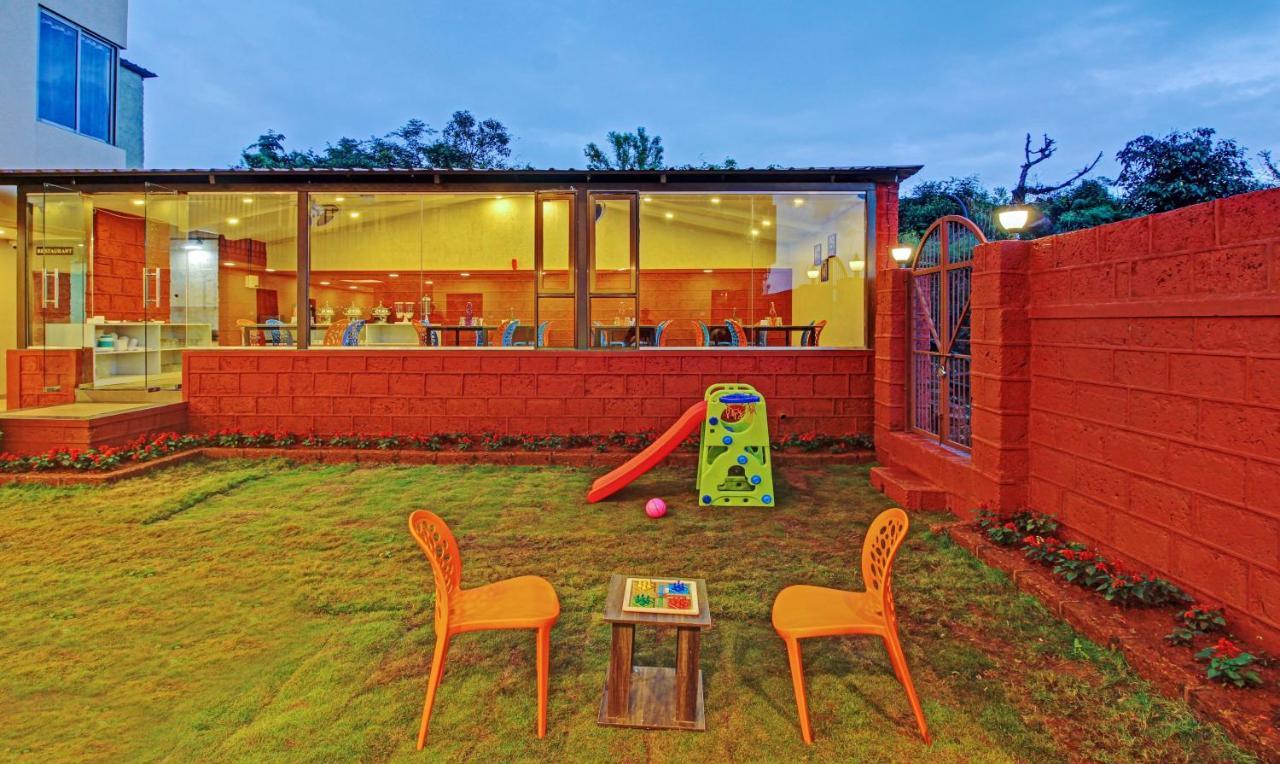 Treebo Trend Hotel Mountain Retreat Metgutad Mahābaleshwar Buitenkant foto