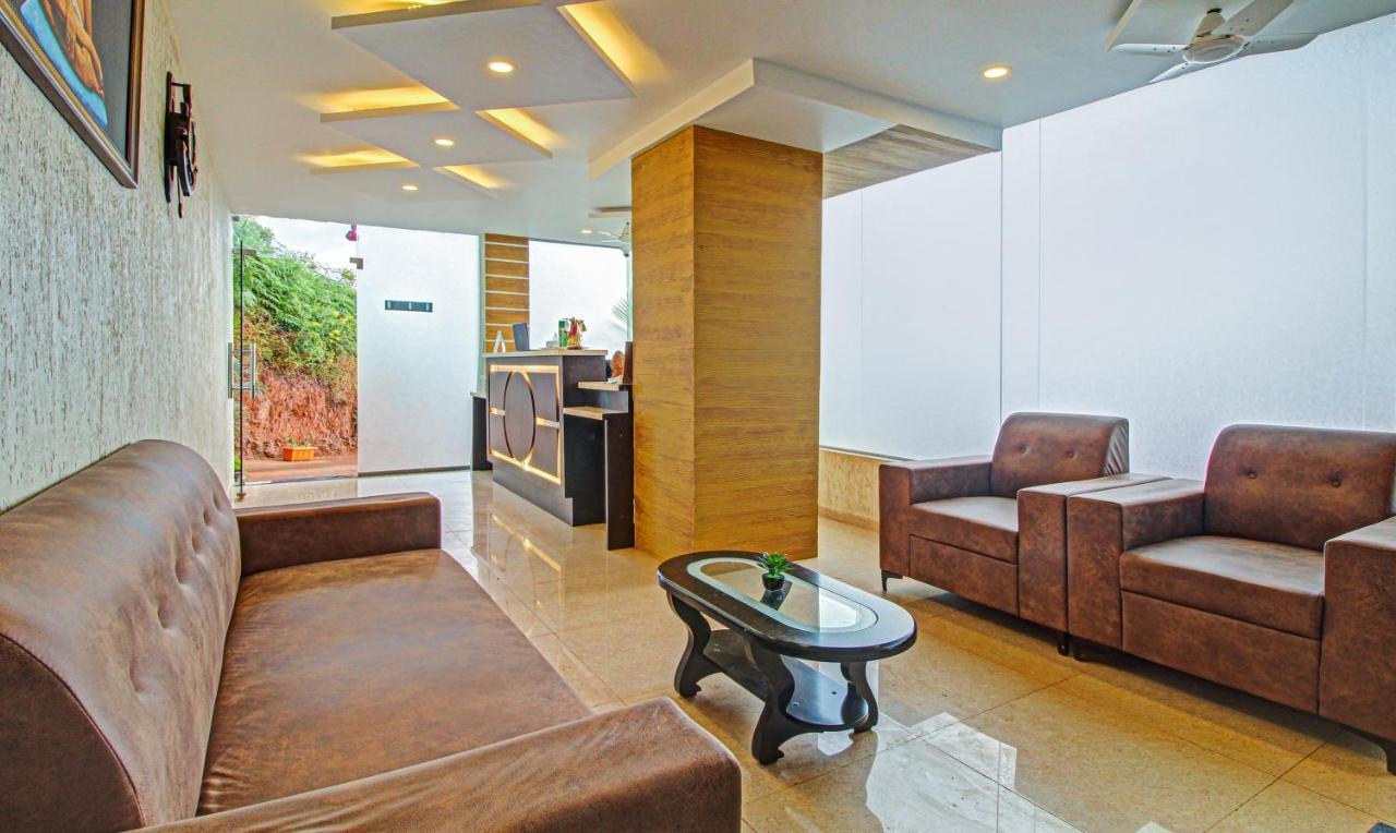 Treebo Trend Hotel Mountain Retreat Metgutad Mahābaleshwar Buitenkant foto